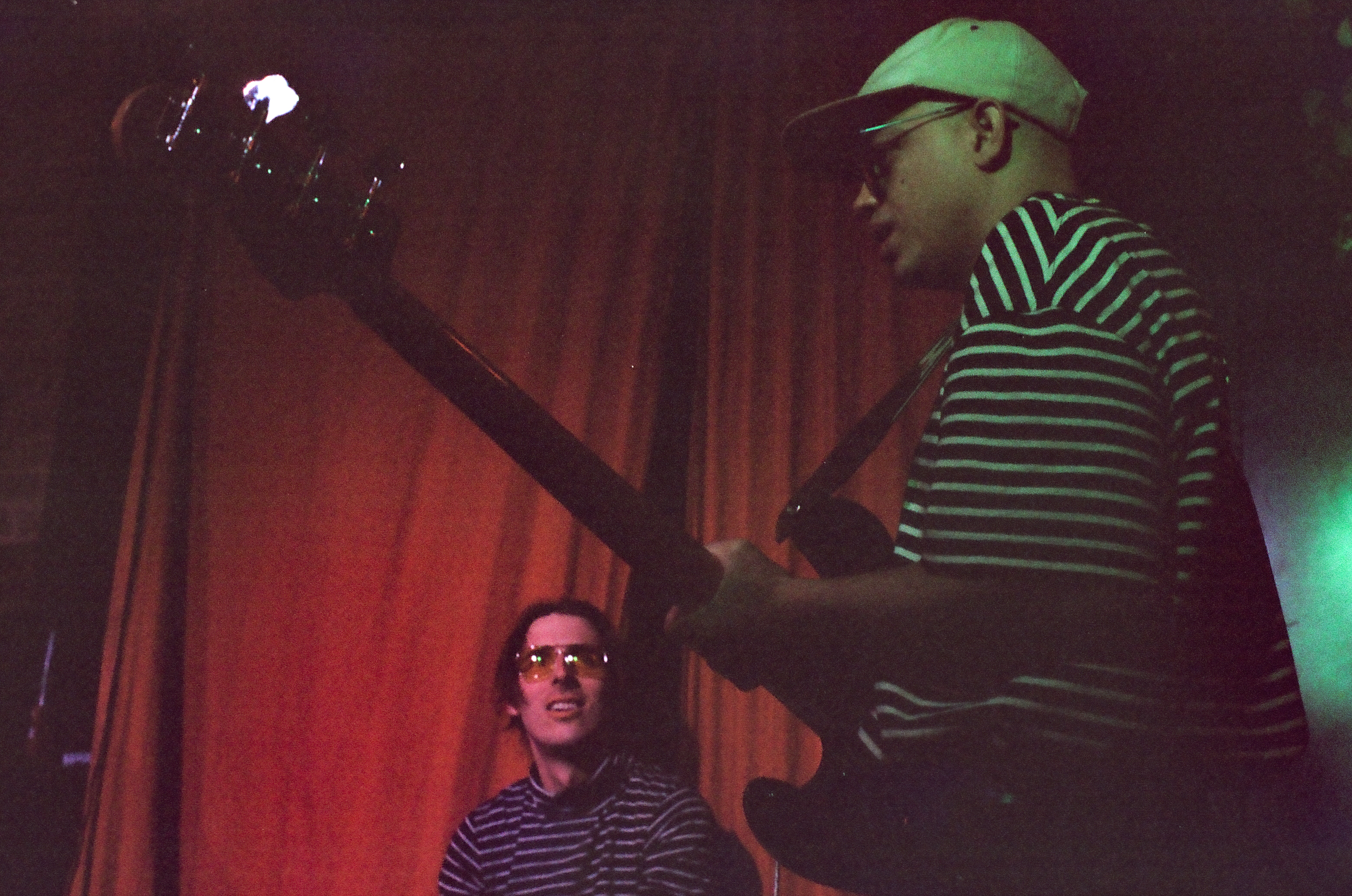 KZZZM live photo Kazmsongs analog (7)